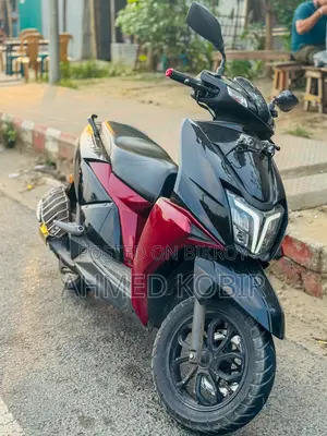 নতুন TVS Ntorq 125 ২০২৩ ব্ল্যাক