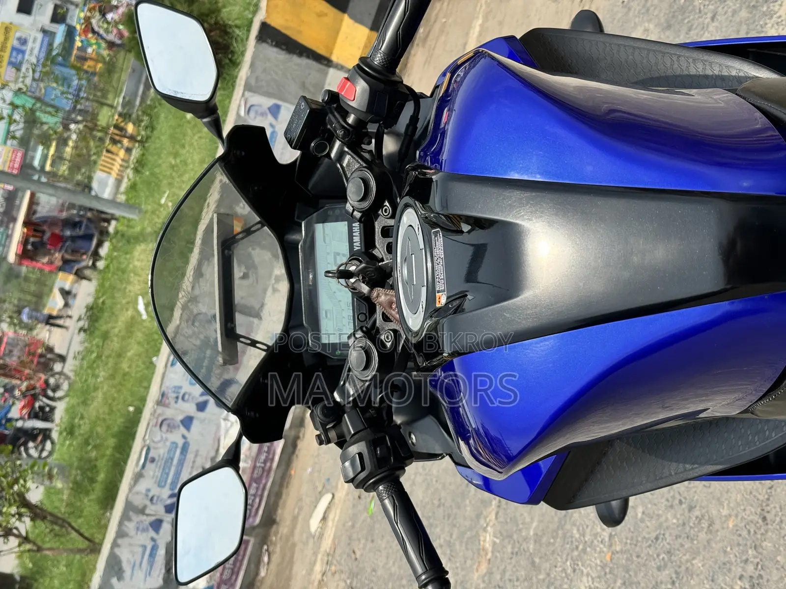 Yamaha 2023 Blue