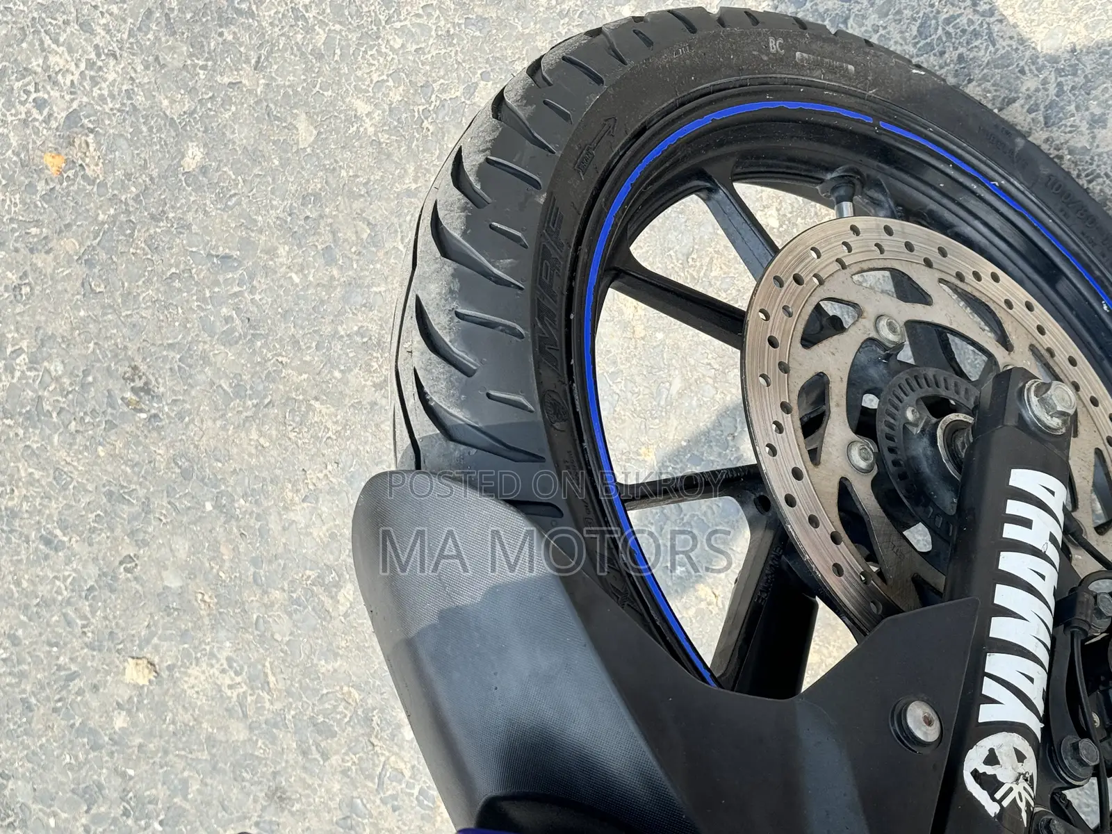 Yamaha 2023 Blue