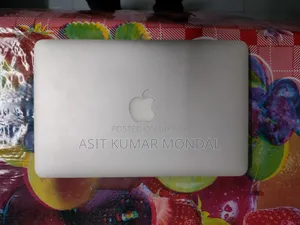 Laptop Apple MacBook Air 4GB Intel Core 5 SSD 128GB