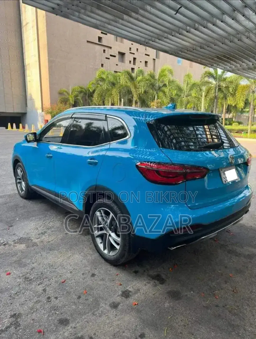 এমজি এমজিএ ২০২২ ব্লু