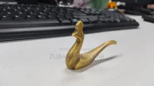 ব্রোঞ্জ পিকক