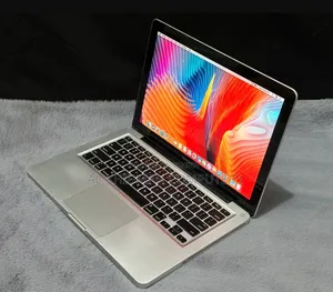 Laptop Apple MacBook 8GB Intel Core I5 SSD 128GB