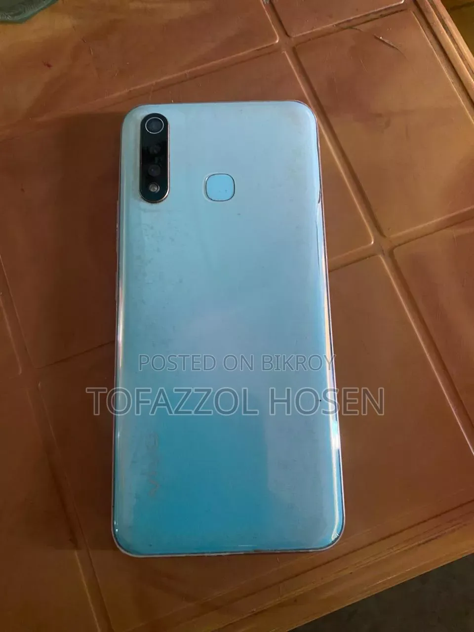 Vivo Y19 128 GB Blue