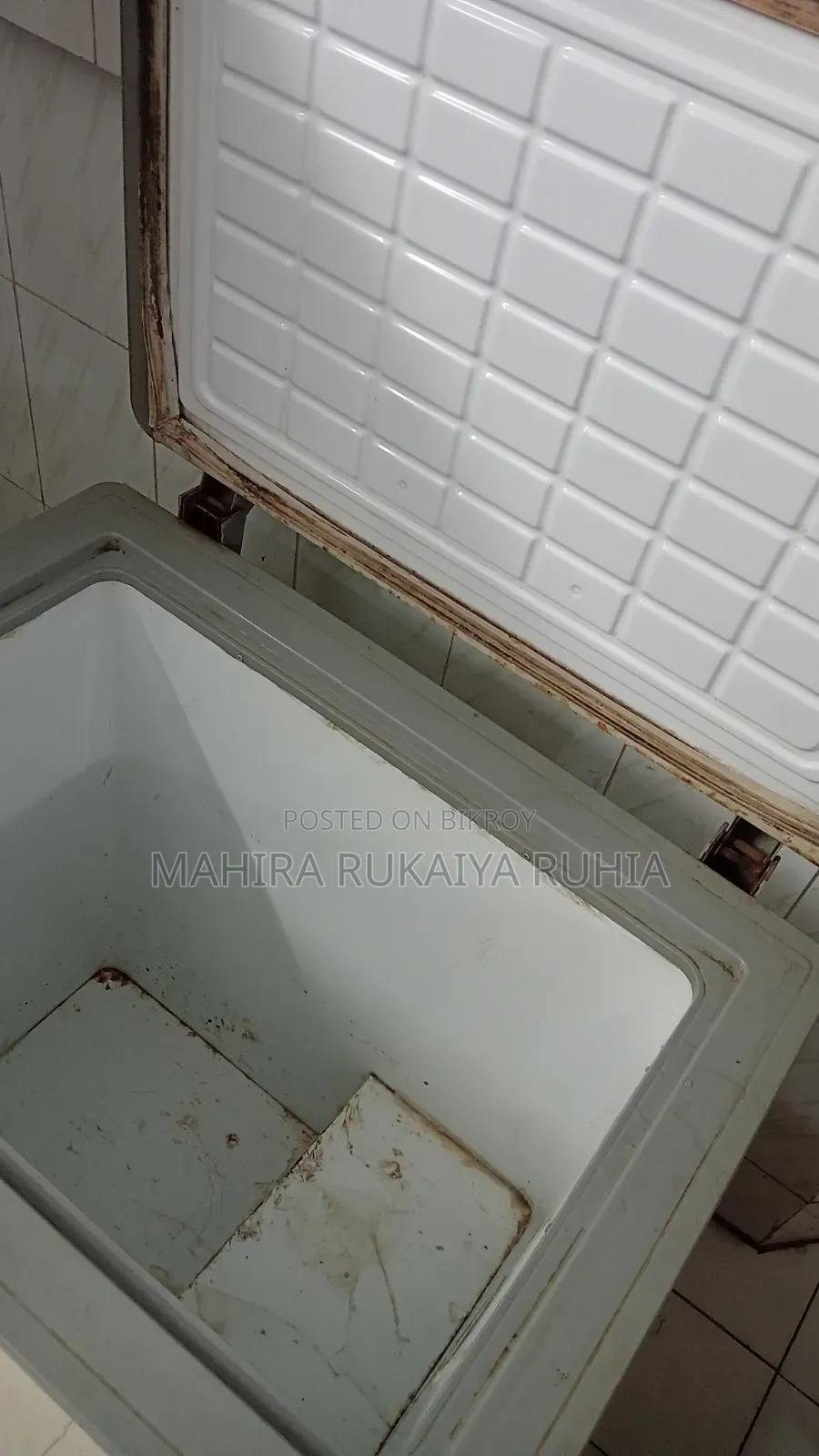 Used Walton Fridge in Good Condition