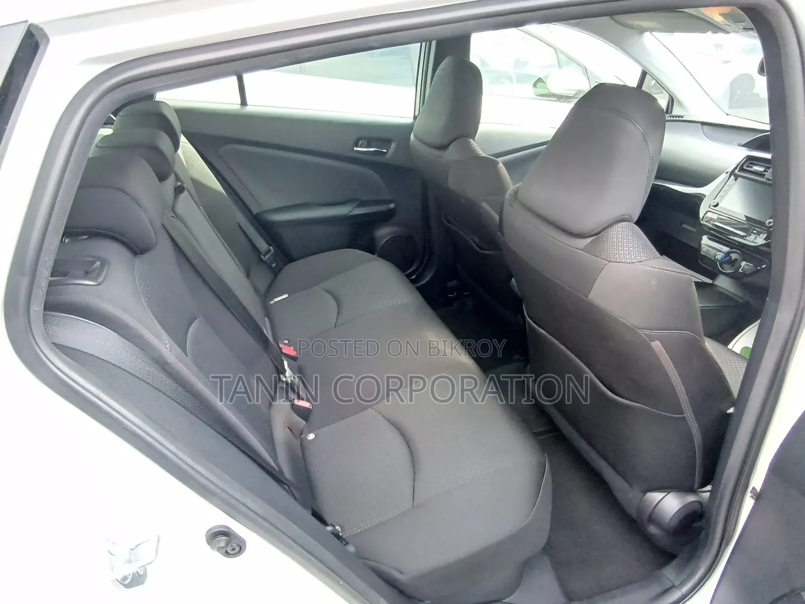 Toyota Prius 2021 Pearl