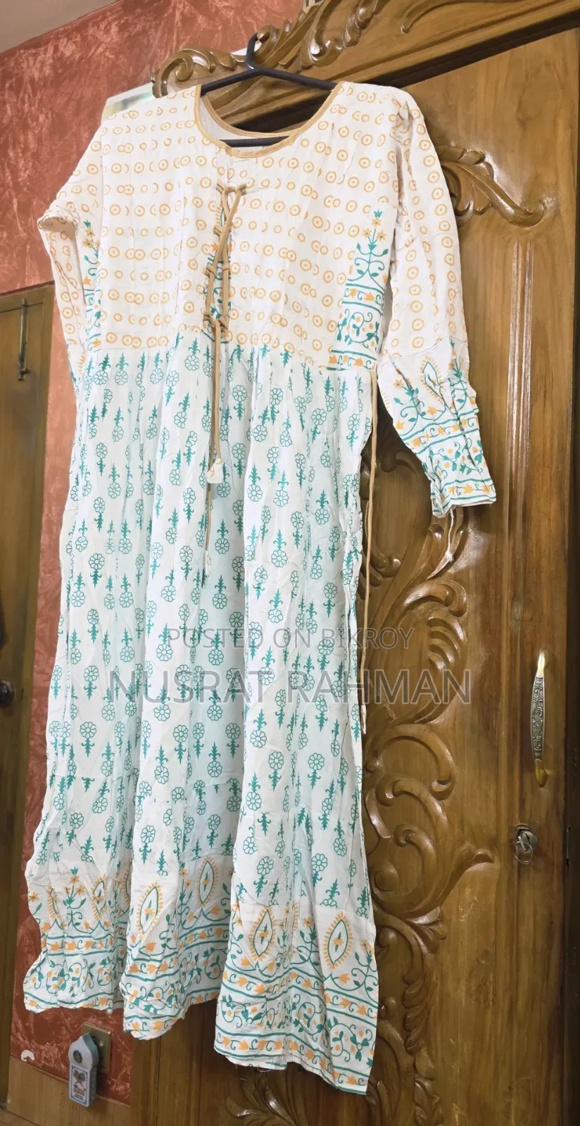 Sale Post