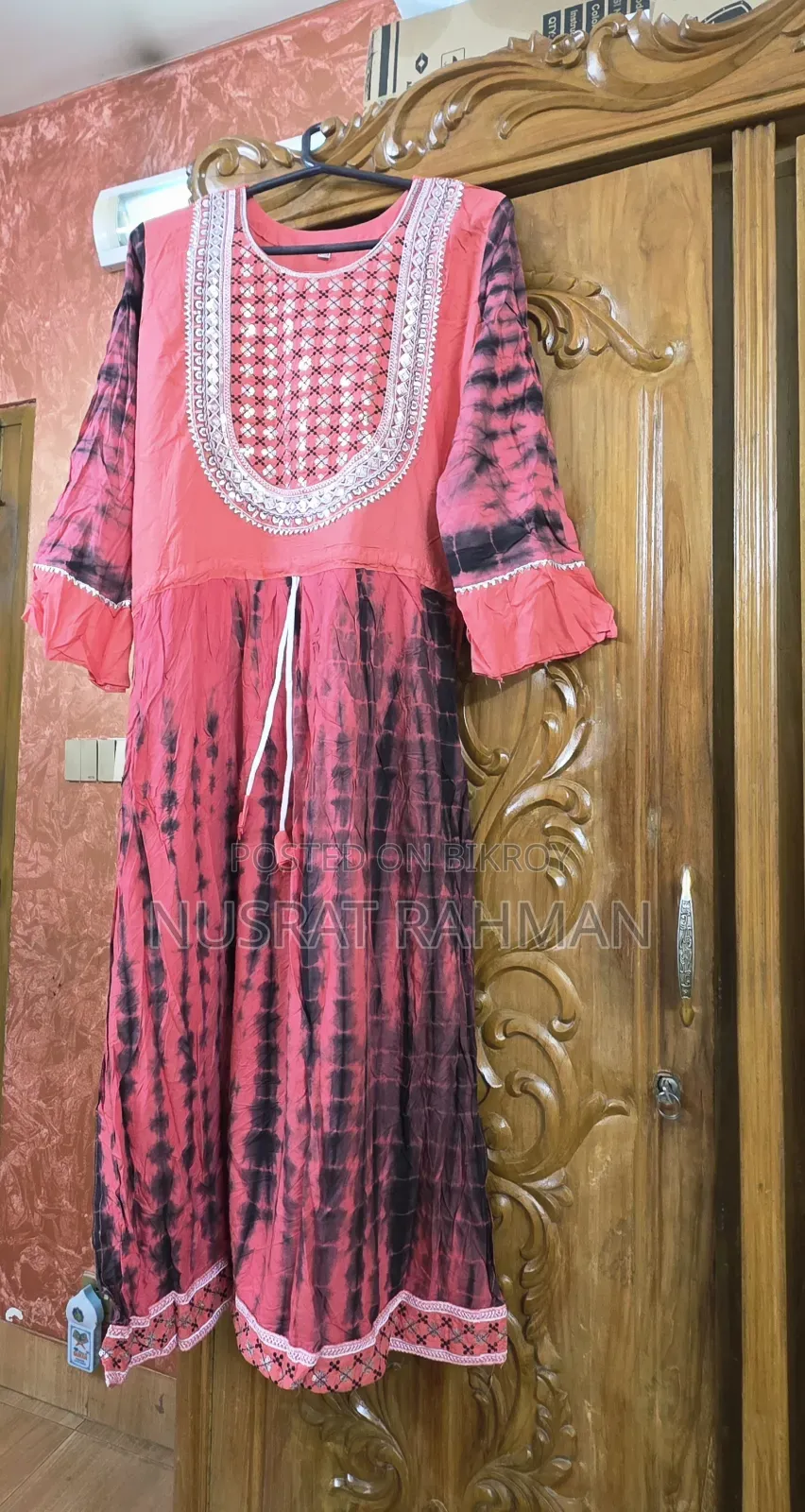 Sale Post