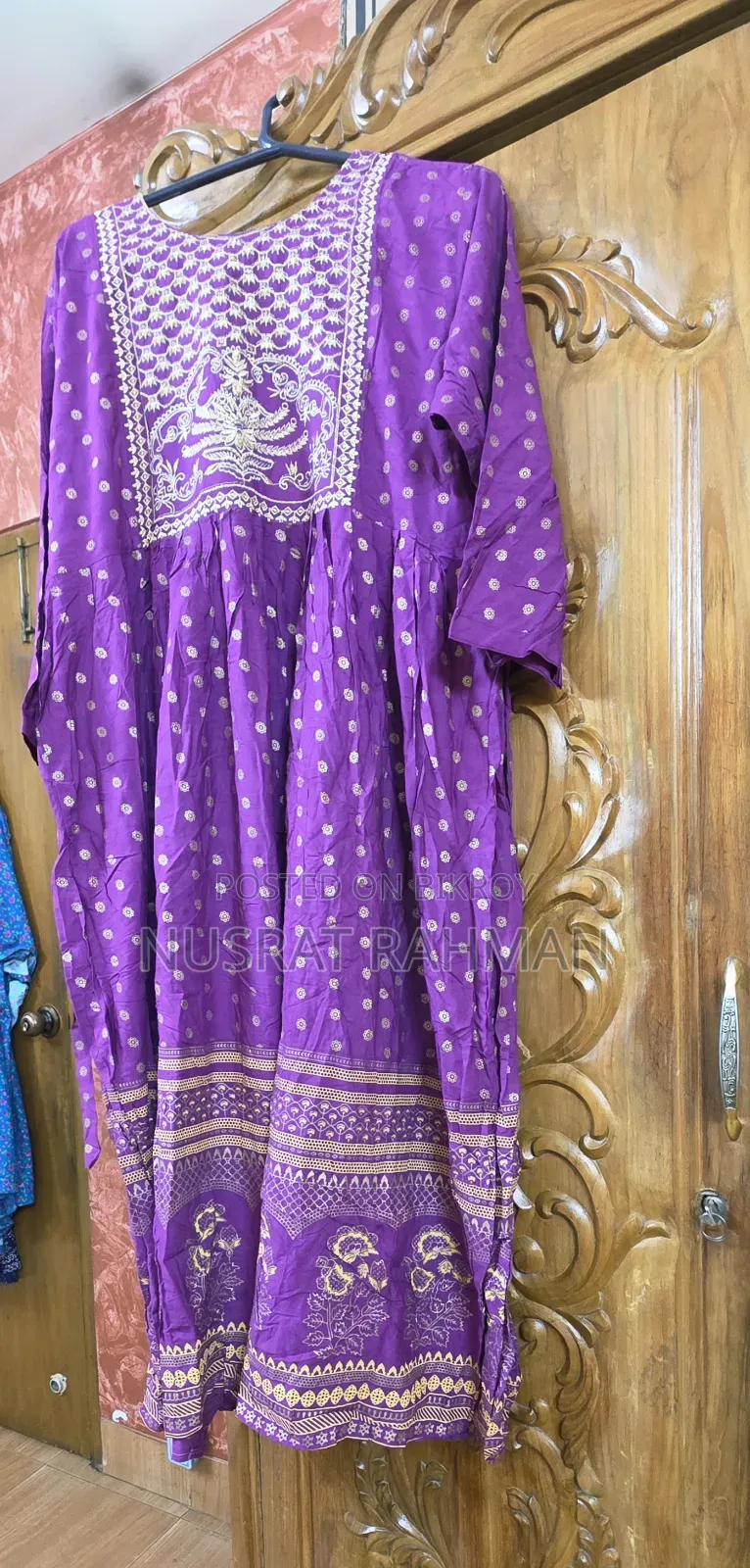 Sale Post
