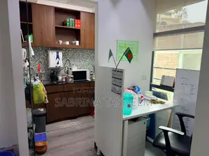 গুলশানে ভাড়ার জন্য প্রিমিয়াম ফুল ফার্নিশড অফিস স্পেস