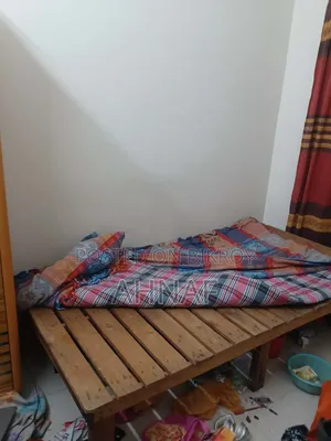 চৌকি এবং তোশক