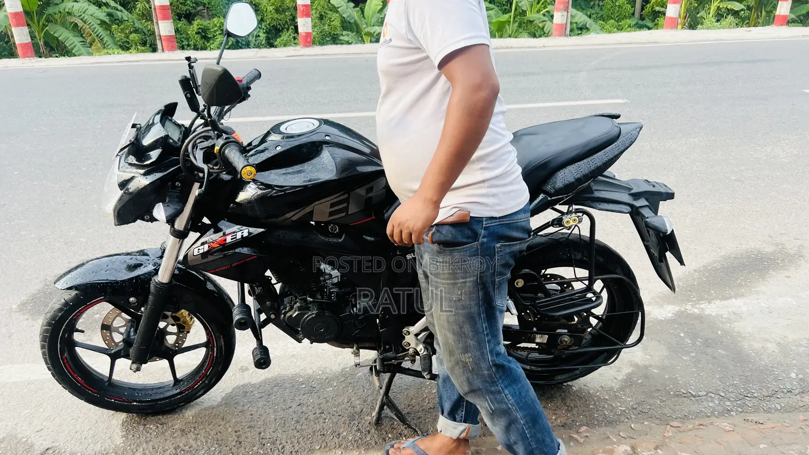 সুজুকি জিক্সার মনোটোন ২০২০ ব্ল্যাক