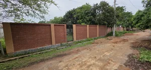5 katha plot in Sector 17 north-facing.