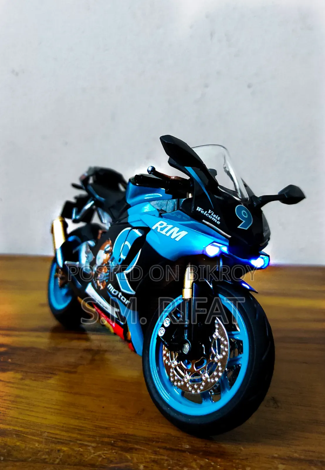 ইয়ামাহা আর১এম (টয় ডাইকাস্ট মডেল)