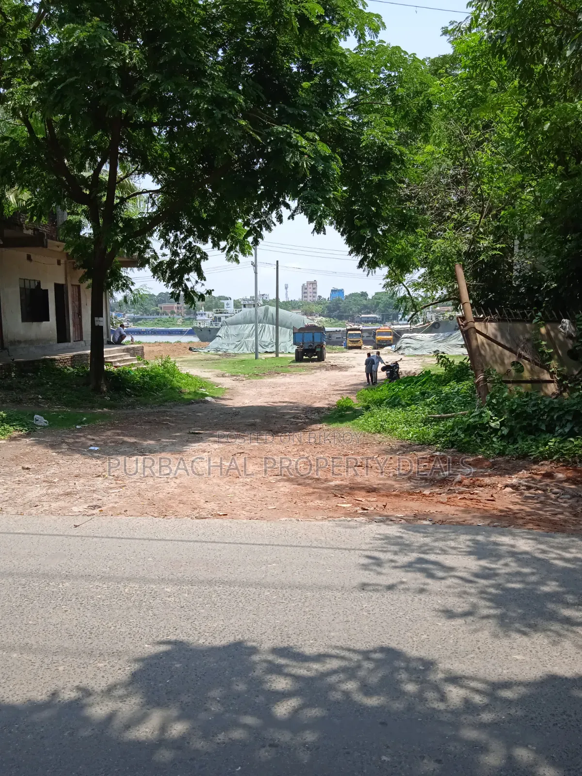 95 Decimal Commercial Land for Sale with River View in Industrial Zone