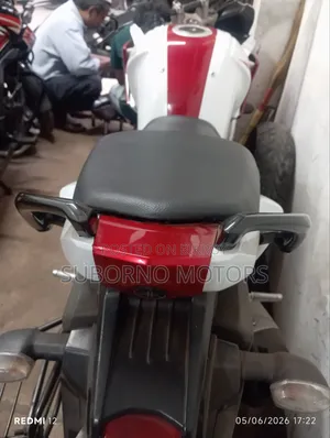 Yamaha 2015 White
