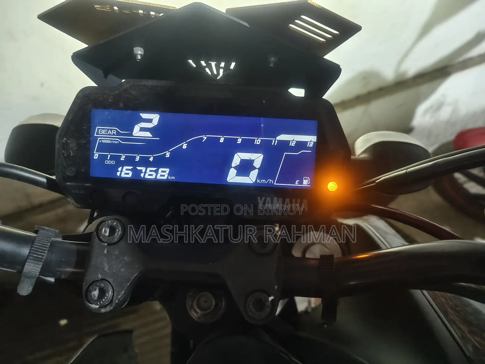 Yamaha 2022 Black