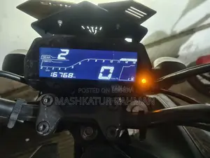 Yamaha 2022 Black