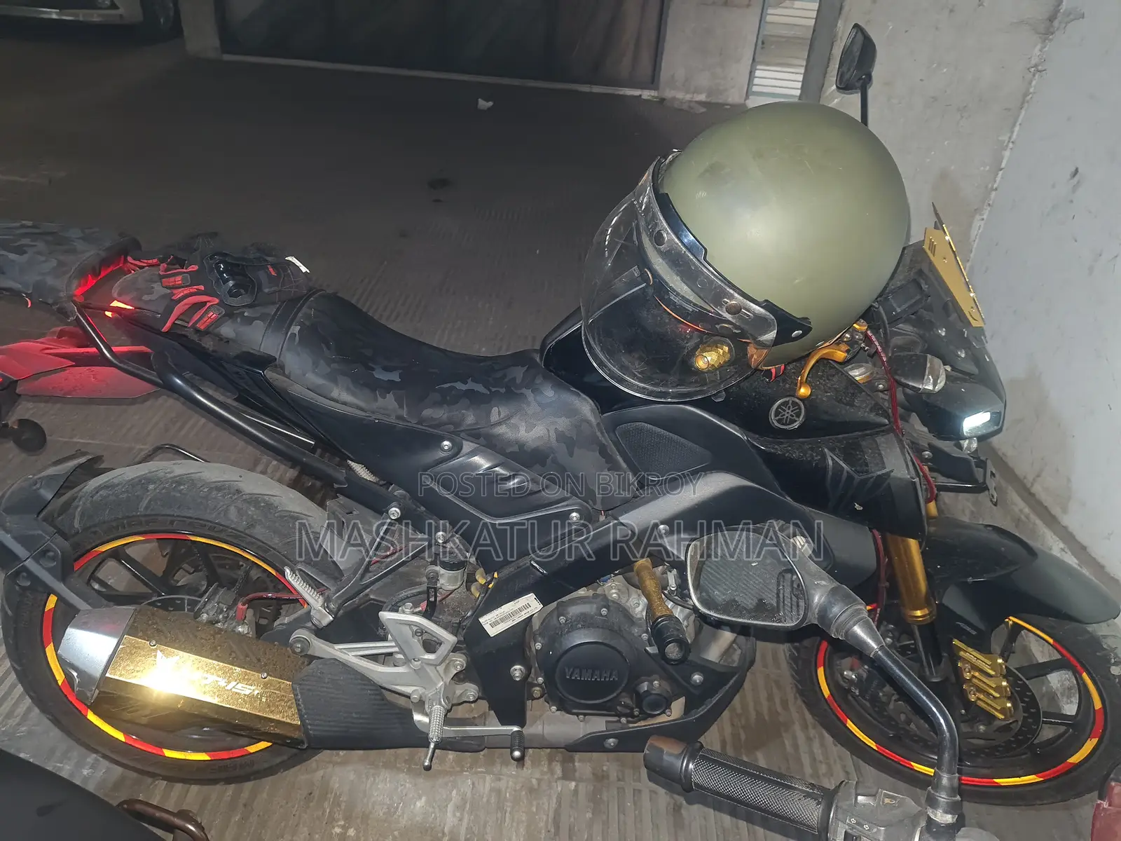 Yamaha 2022 Black