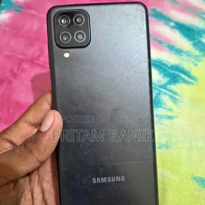 Samsung Galaxy A12 64 GB Black