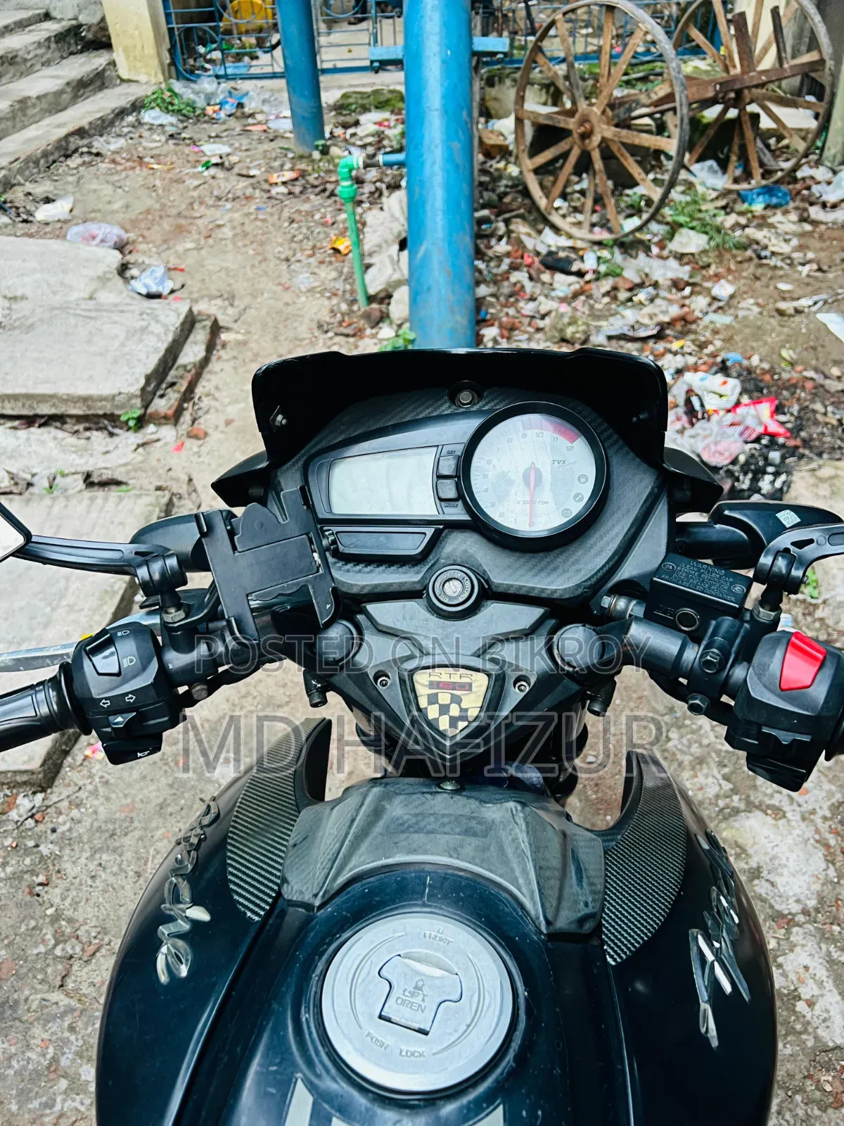 TVS 2017 Black