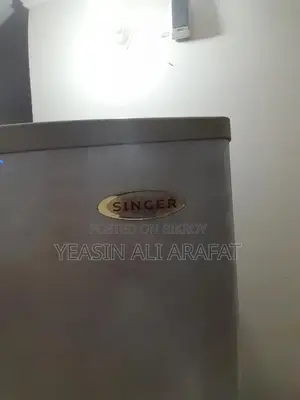 সিঙ্গার অরিজিনাল ফ্রিজার