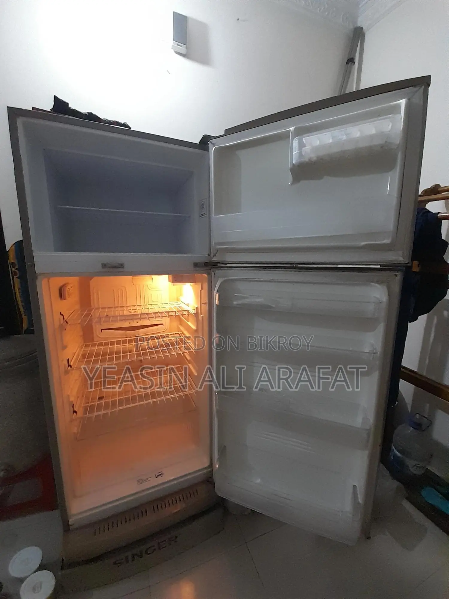 সিঙ্গার অরিজিনাল ফ্রিজার