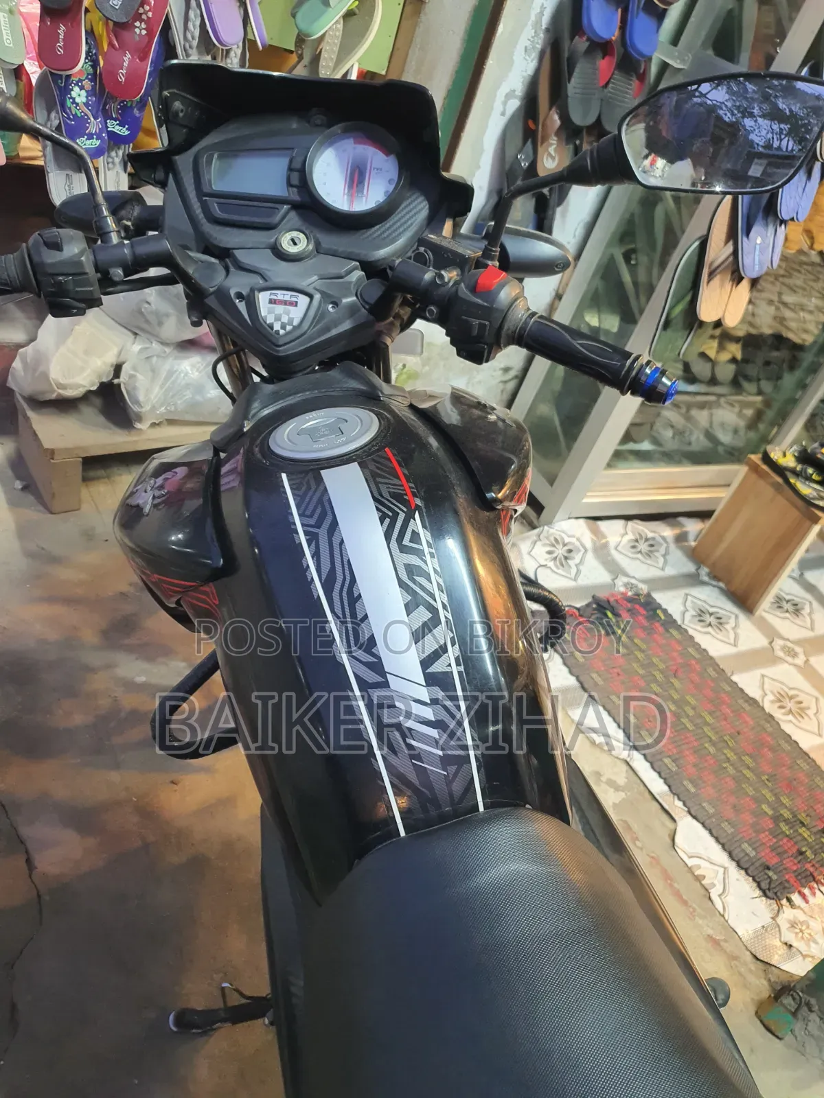 TVS Apache RTR 160 2V 2021 Black
