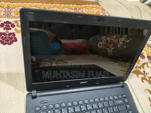 Laptop Acer Aspire ES1-411 4GB Intel Celeron SSD 500GB