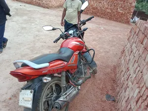 TVS Metro Plus 2019 Red