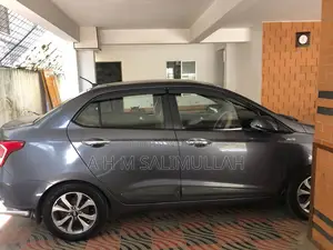 Hyundai Xcent 2016 Gray