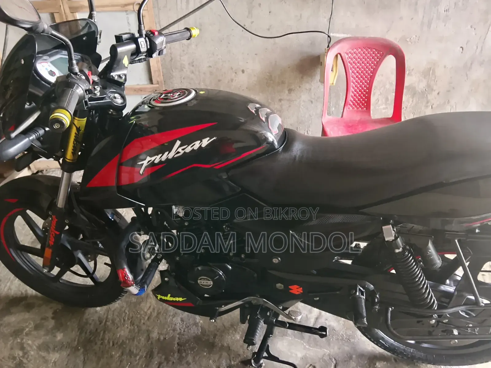 New Bajaj Pulsar 150 2024 Black