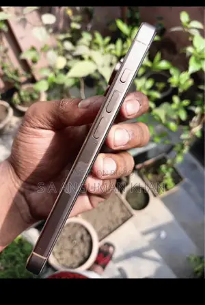 Apple iPhone 16 Pro 128 GB Rose Gold