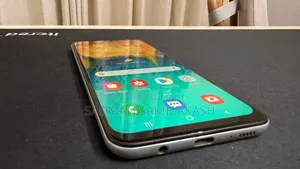 Samsung Galaxy A30 64 GB White