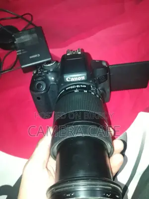 Canon 750d With 18/135mm Lens
