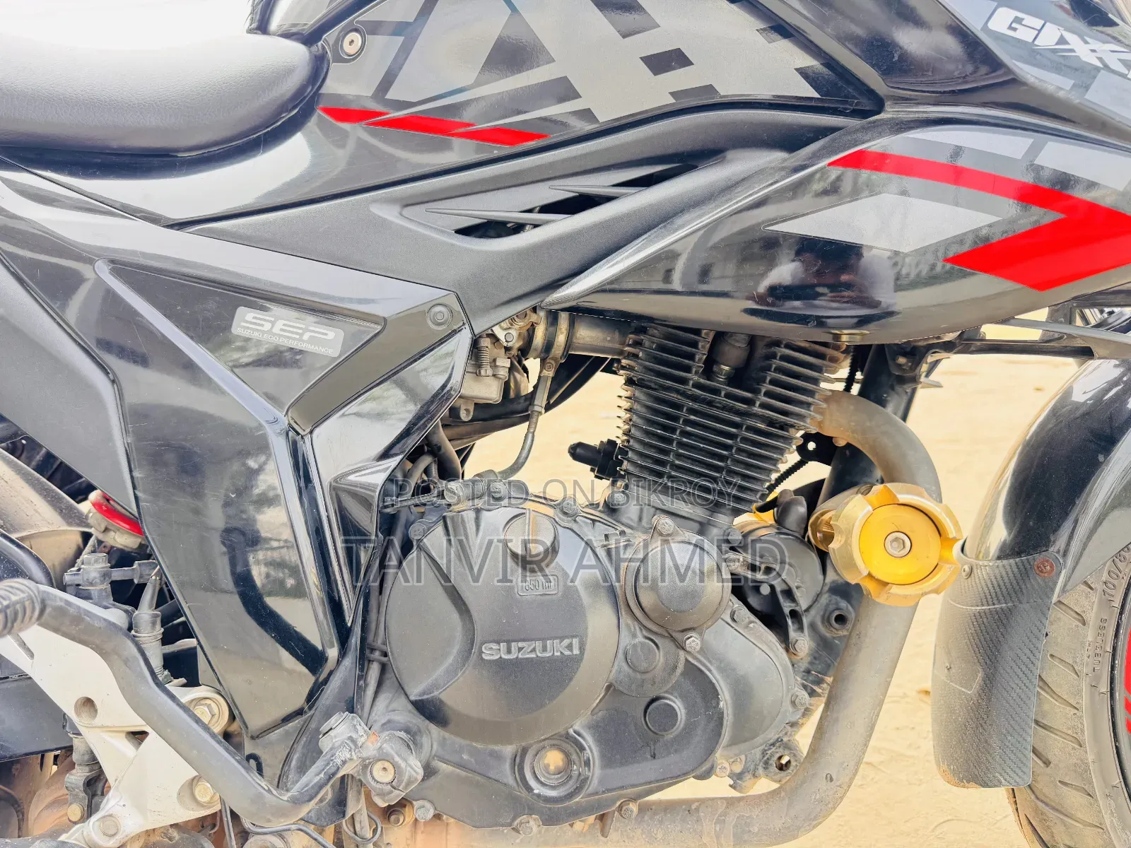 Suzuki 2022 Black