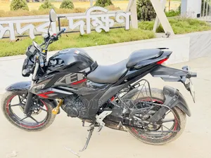 Suzuki 2022 Black