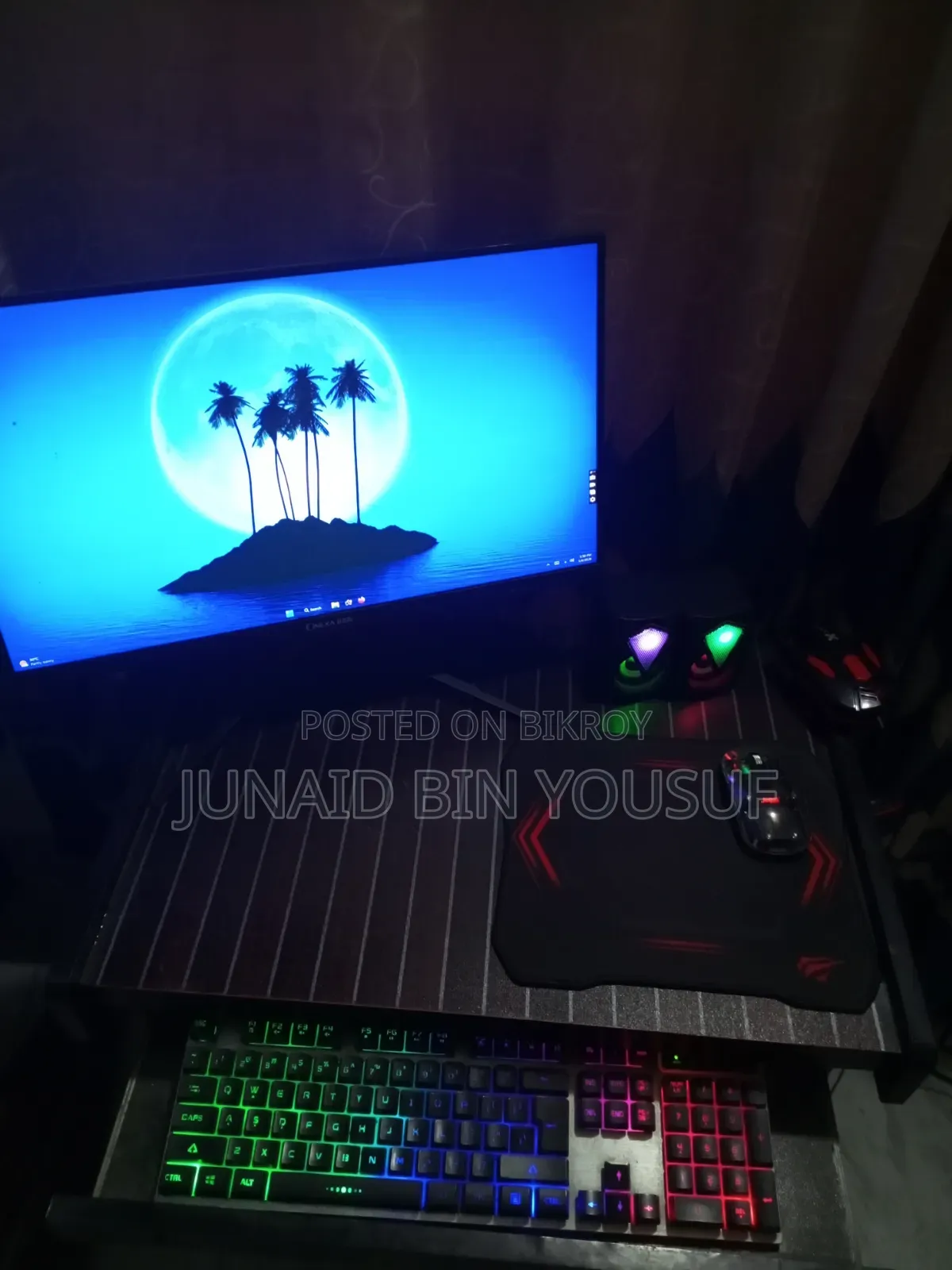 Desktop Computer 8GB AMD Ryzen 3 SSD 256GB