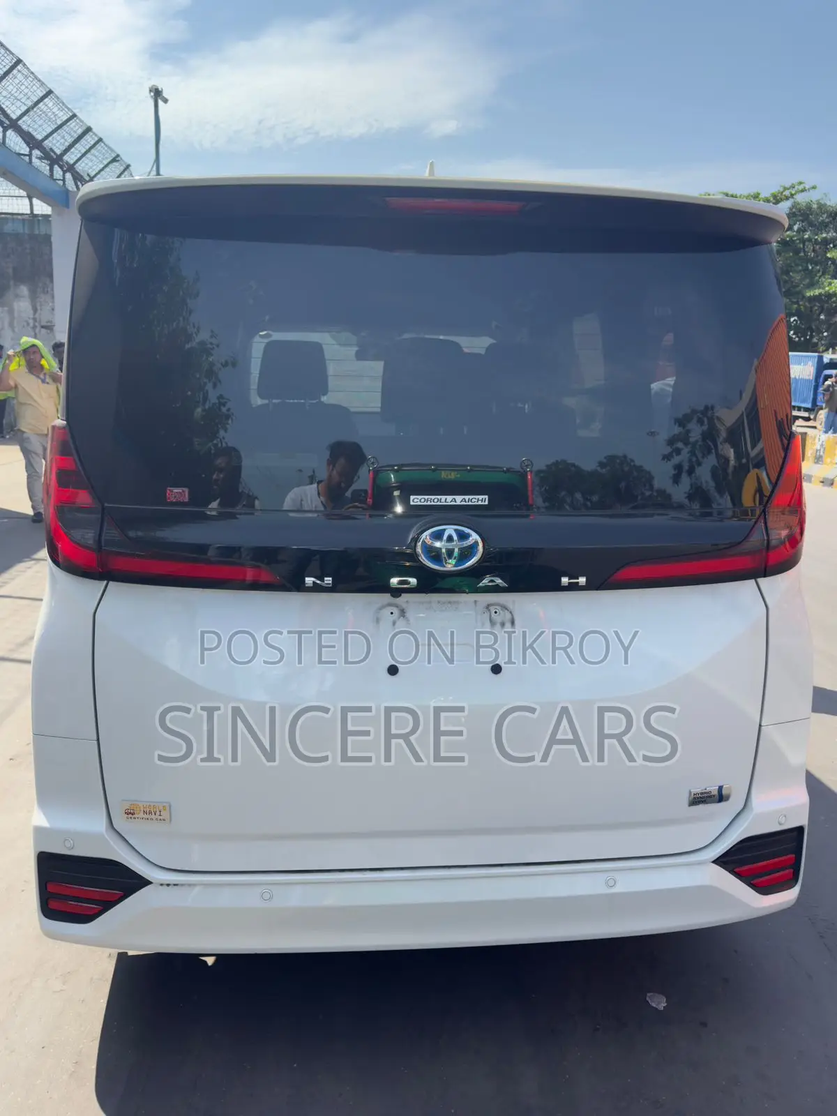 Toyota Noah 2022 White