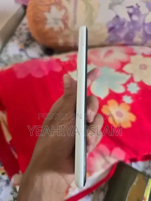 Samsung Galaxy A12 64 GB White
