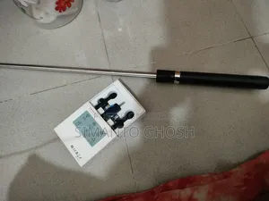 মাইক্রোফোন এবং মোবাইল ফোন স্টান্ড