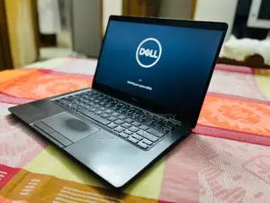 Laptop Dell Latitude 5300 8GB Intel Core I7 SSD 512GB