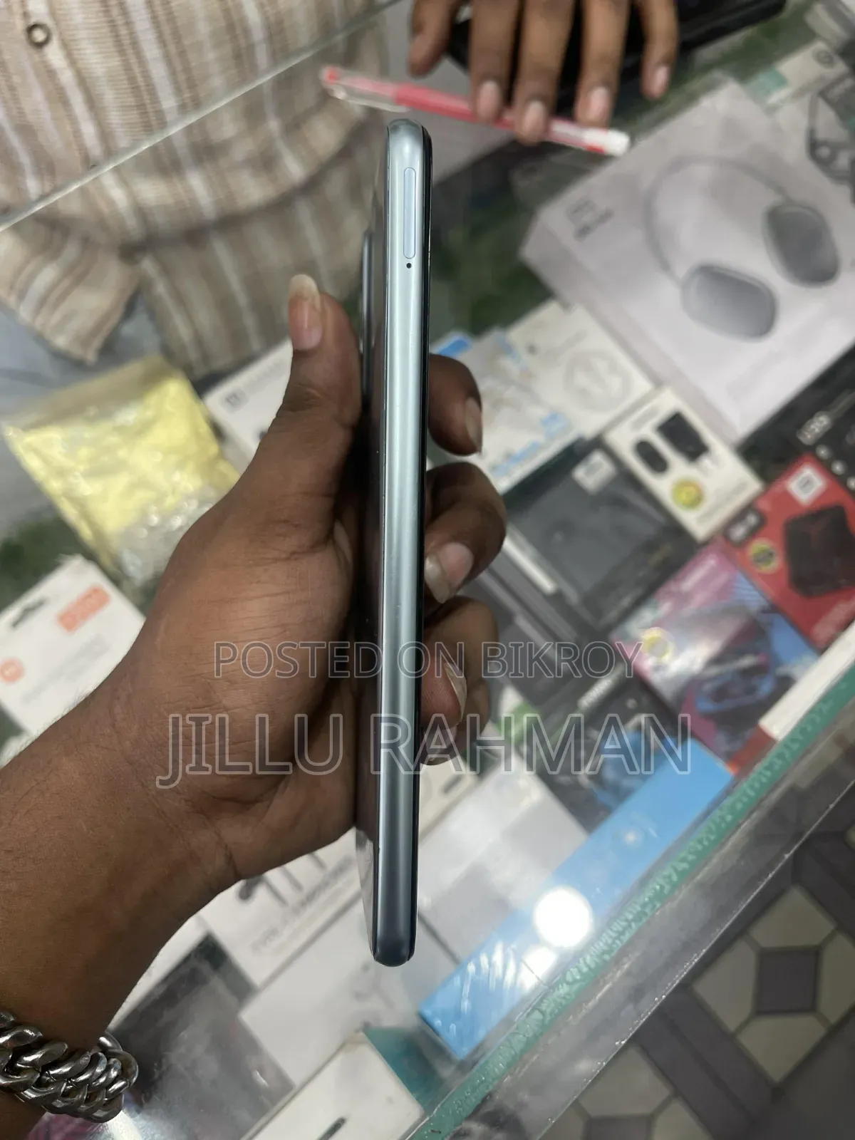 Samsung Galaxy F23 128 GB