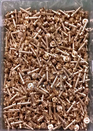 Copper Nell at Cutting Bit