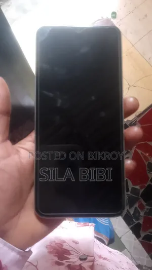 Vivo Y16 64 GB Silver