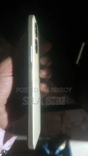 Vivo Y16 64 GB Silver