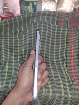 Tecno Spark 40 128 GB White