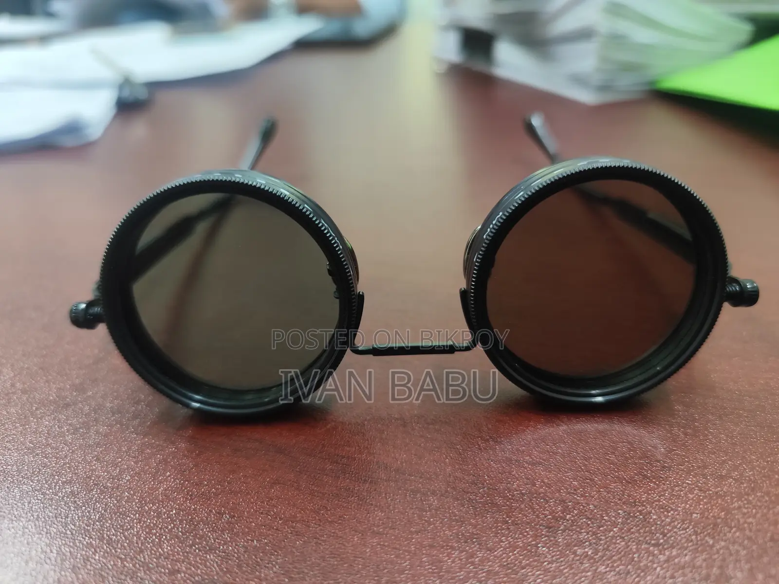 Sunglass (Black and White Adjustable)