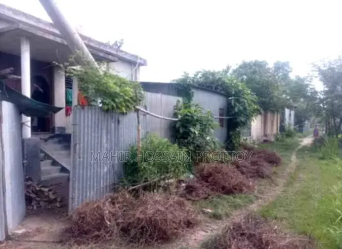 3bdrm House in Singair for sale