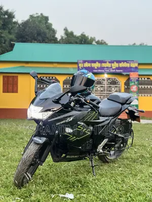 Suzuki Gixxer SF FI 2026 কালো